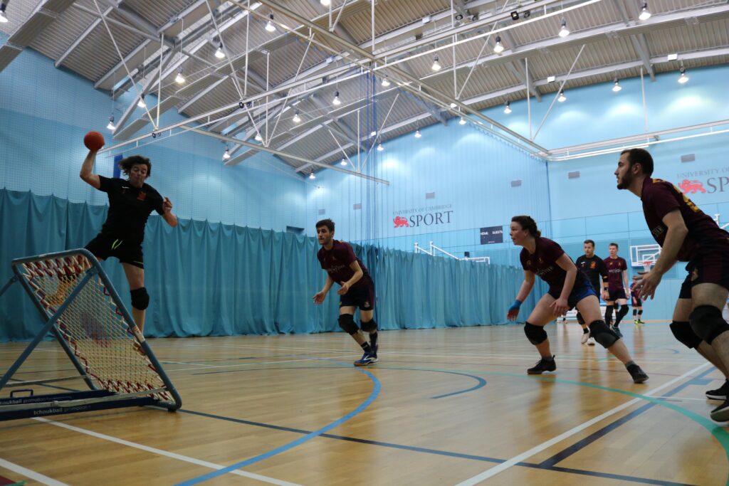 introductory class to tchoukball